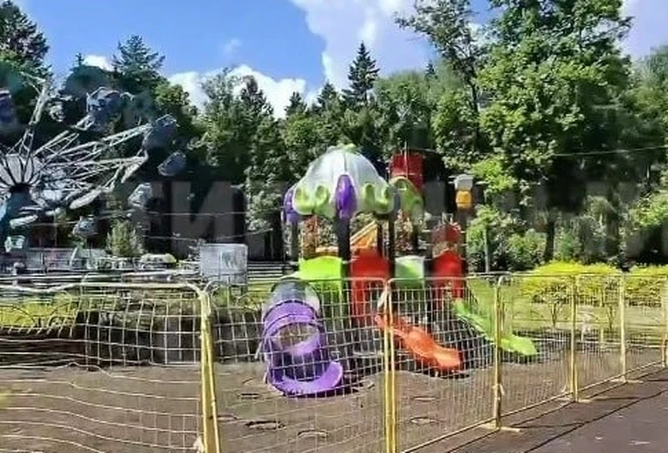 Администрация Обнинска пообещала завершить ремонт площадки ко Дню города.