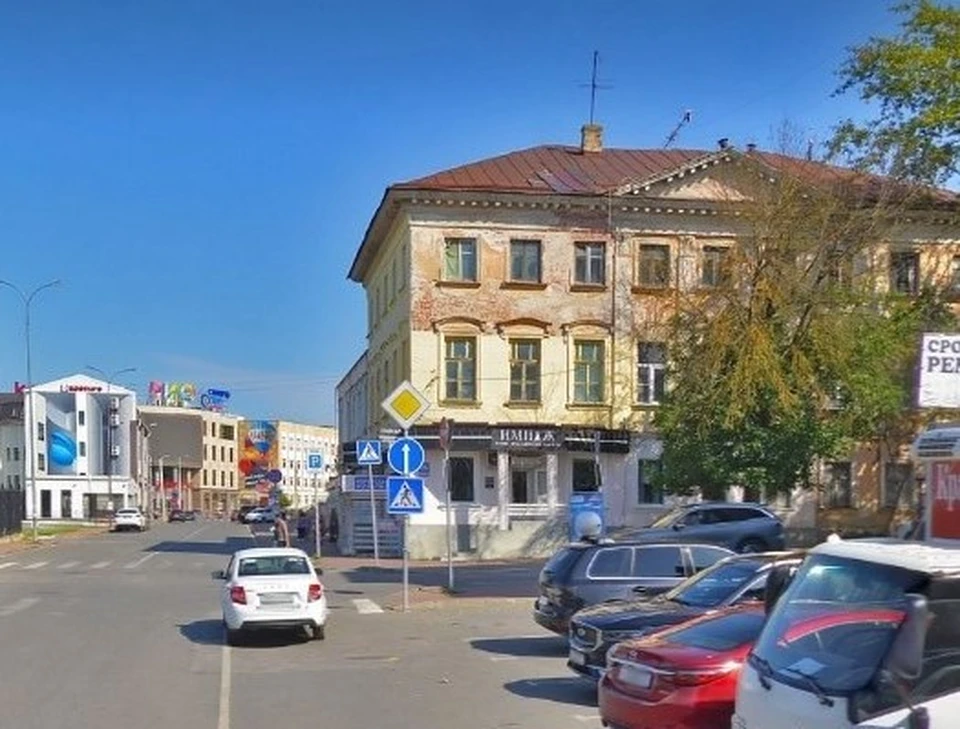 В Калуге расселяют аварийные дома.