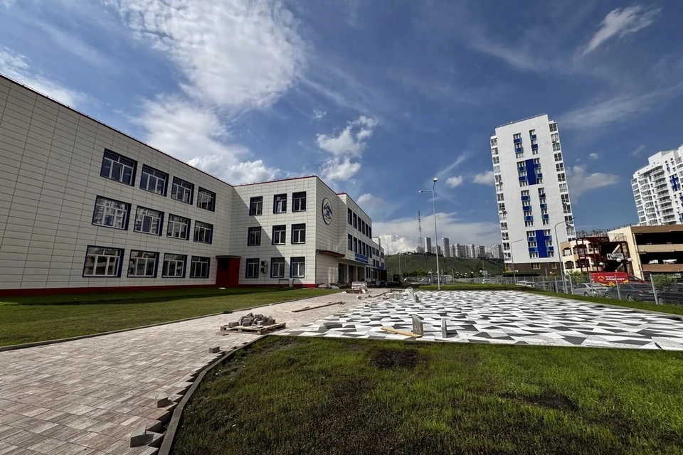 Новая школа в микрорайоне Тихие Зори готова на 96%. Фото: департемент градостроительства Красноярска