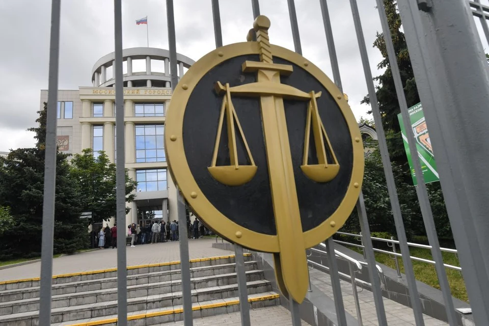 По версии следствия, за оформление счета он получил пять тысяч рублей