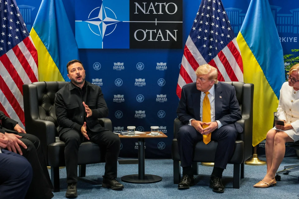 Трамп на встрече с Зеленским заявил, что желает принудить Россию к миру.