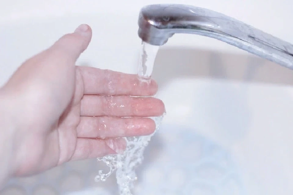 В семи городах ДНР временно отключили воду из-за гидроудара на водоводе (архивное фото)