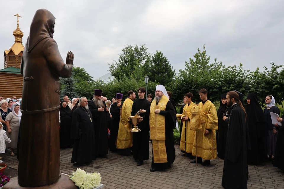Освящение совершил митрополит Новосибирский и Бердский Варфоломей. Фото: Новосибирская митрополия.