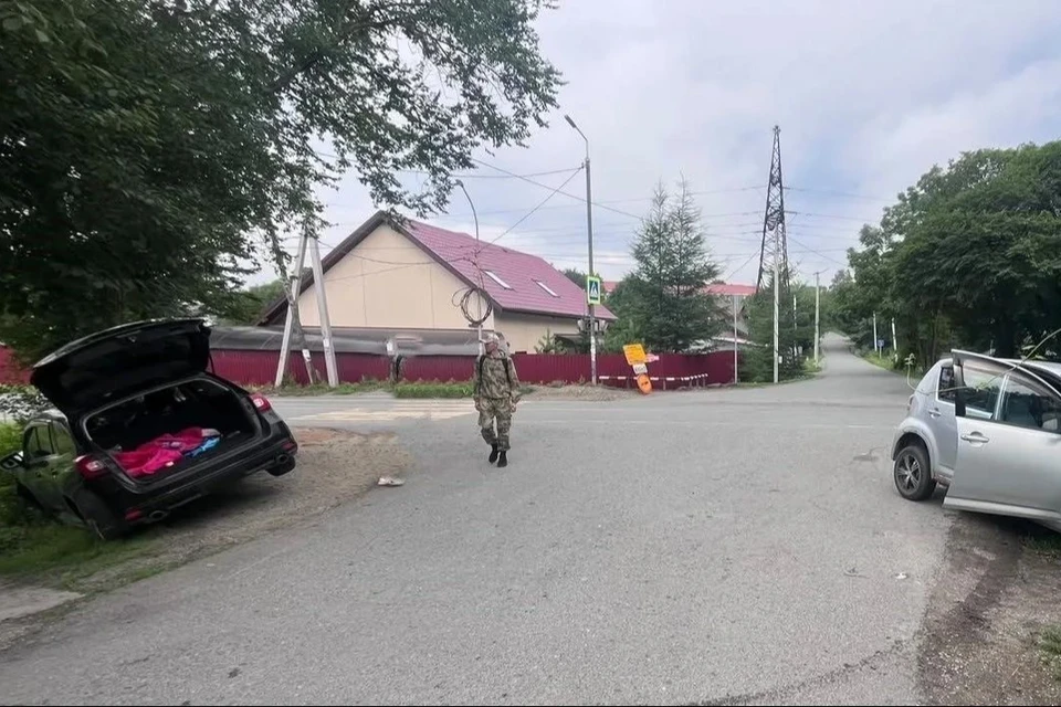 В результате аварии легкие травмы получила юная пассажирка в детском кресле. Фото: пресс-служба УМВД России по Приморскому краю