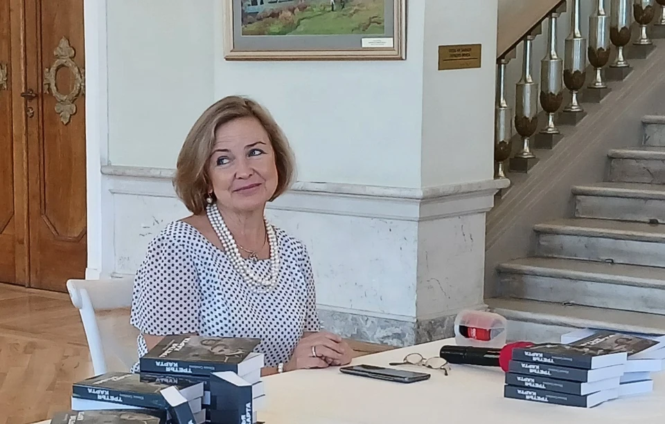 Севастополь стал первым городом, получившим новые книги.