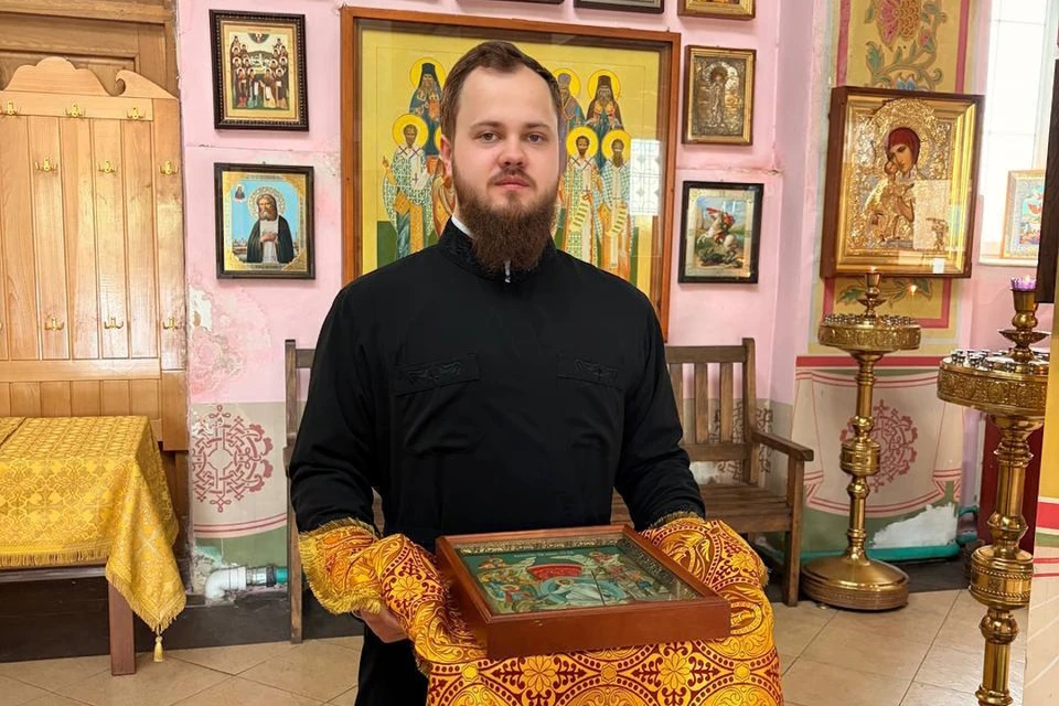 Икона с мощами первое время будет хранится в другой церкви. Фото: Грозненская епархия