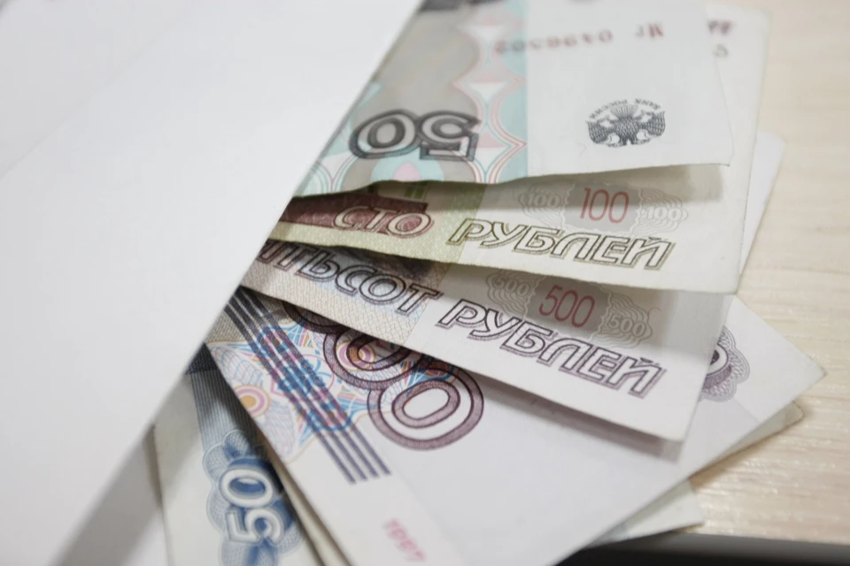 Отбывание наказания не освобождает женщину от уплаты алиментов.