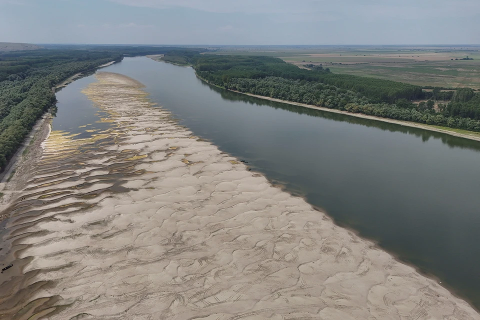 В Румынии уровень воды в Дунае упал до исторического минимума