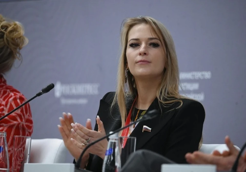 Лантратова призвала отменить пошлины при обращении в суд из-за опечаток