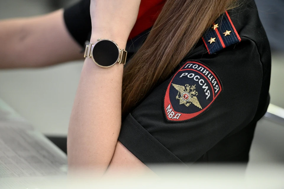 В Белокуракинском округе отец и сын украли колесо от трактора и попались полиции