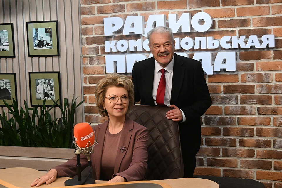 Советник президента РФ Елена Ямпольская и журналист Александр Гамов