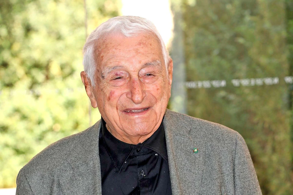 Умер итальянский продюсер и сценарист Фульвио Лучизано. Ему было 98 лет. Фото: Marco Provvisionato/Keystone Press Agency/Global Look Press
