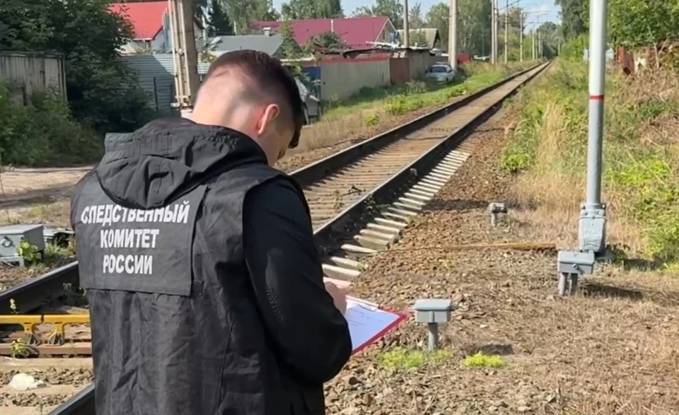 Поезд насмерть сбил женщину в Нижнем Новгороде. Фото: Центральный МСУТ СК России