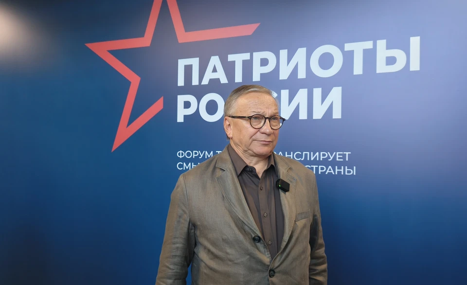 Игорь Угольников на форуме в Тюмени заявил, что сегодня мы защищаем не только Отечество, но и победу предков