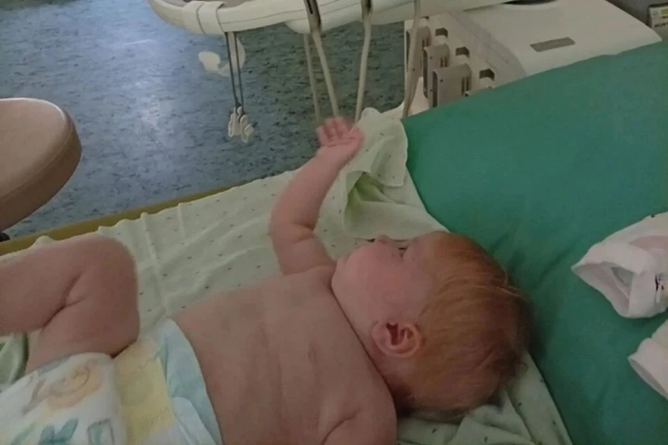 Медики уже при рождении увидели странное образование. Фото: БФ «Детям на здоровье»