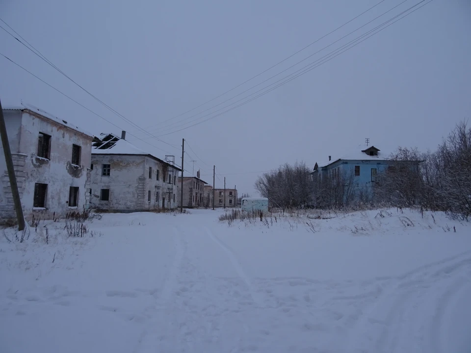 Последнюю семью из неперспективного поселка Заполярный могут выселить через суд.