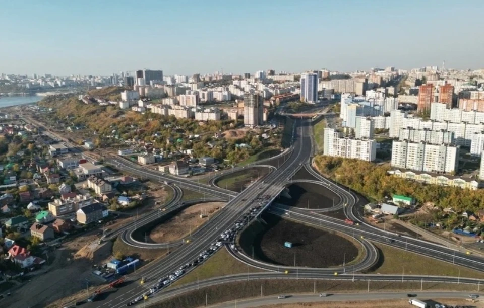 В Уфе завершили строительство четырех полос улицы Пугачева. Фото: мэрия Уфы.