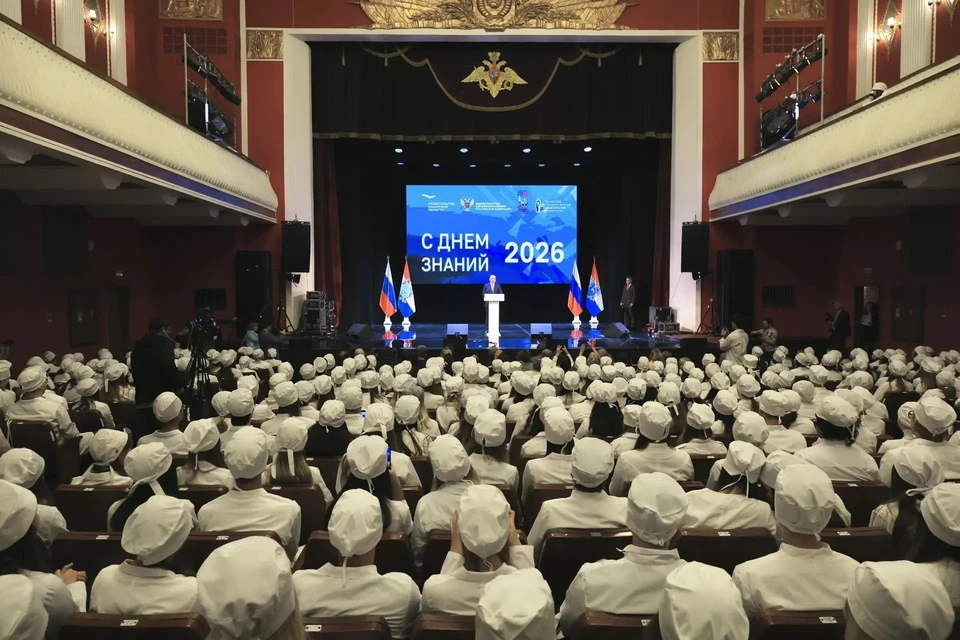 Вячеслав Федорищев напомнил, что развитие образовательной инфраструктуры является важнейшим направлением работы для областного правительства. Фото: https://max.ru/Fedorischev63