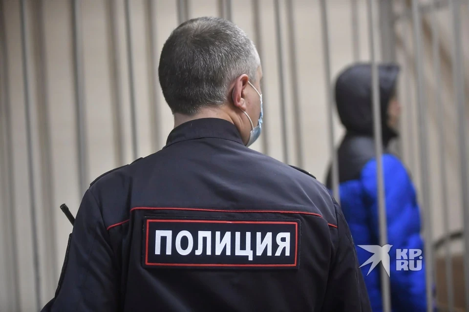 Мужчина похитил телефоны на сумму 2,2 миллиона, чтобы насолить бывшему начальнику