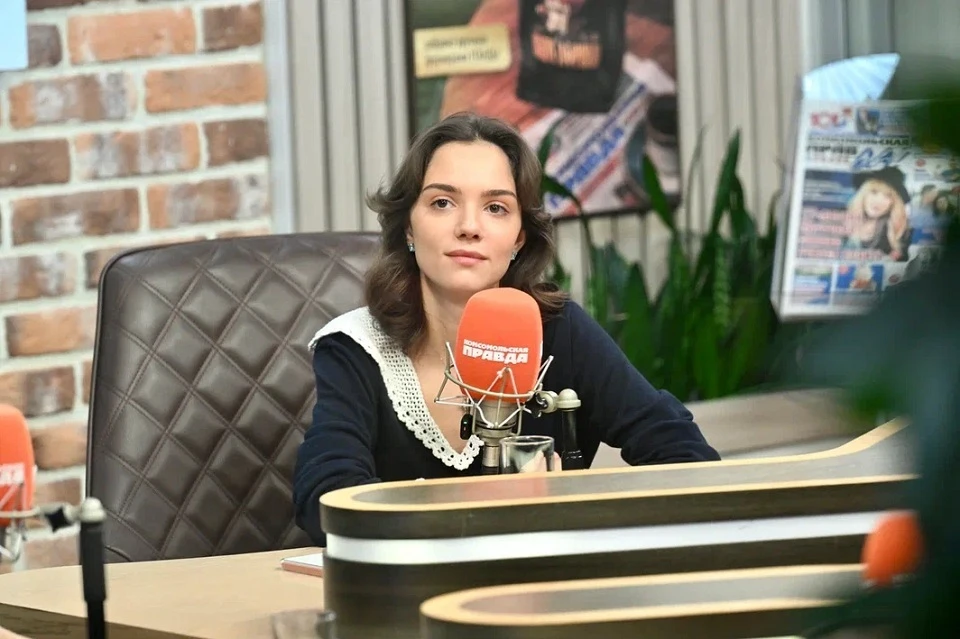 Евгения Медведева назвала черту, которая поражает ее в муже