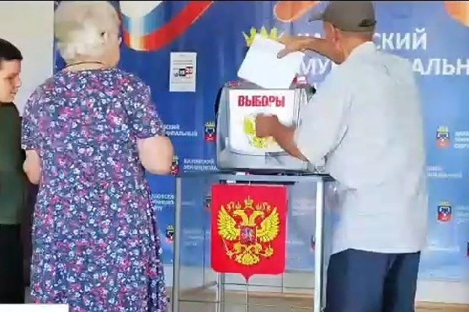 На территории Херсонской области подошел к концу этап досрочного голосования на выборах депутатов Государственной Думы РФ. Фото: скрин из видео MAX-канала Владимира Сальдо