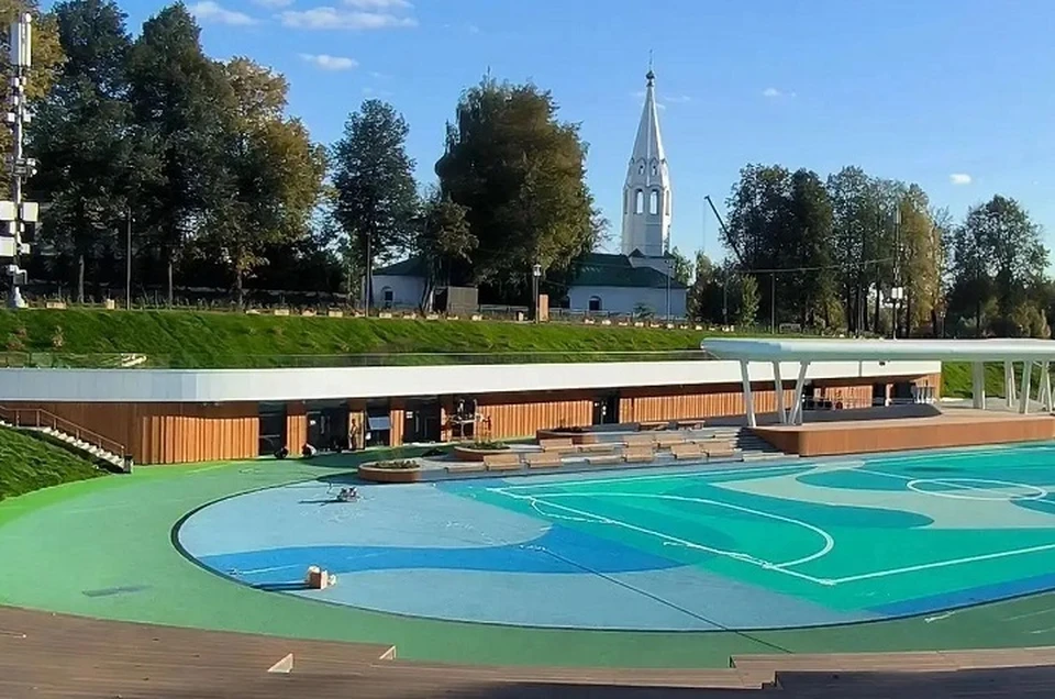 Скоро стадион откроется официально.