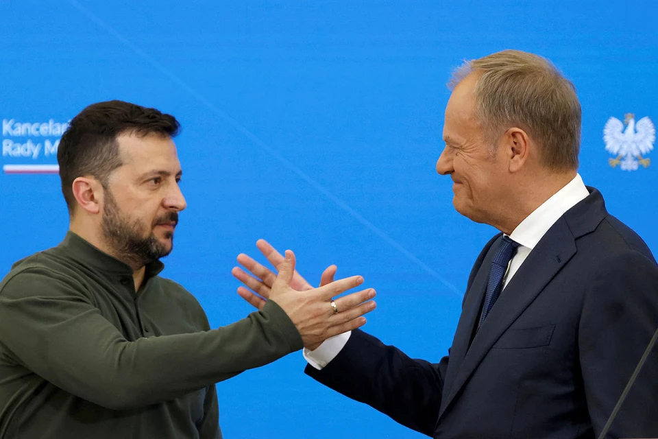 Зеленский хотел слить Украину с Польшей, чтоб втянуть в войну