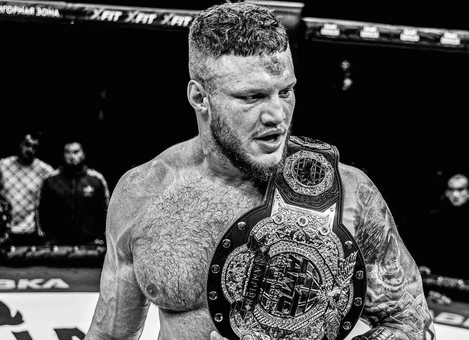 Фото: FIGHT NIGHTS / MMA & Football Club/ВКонтакте.