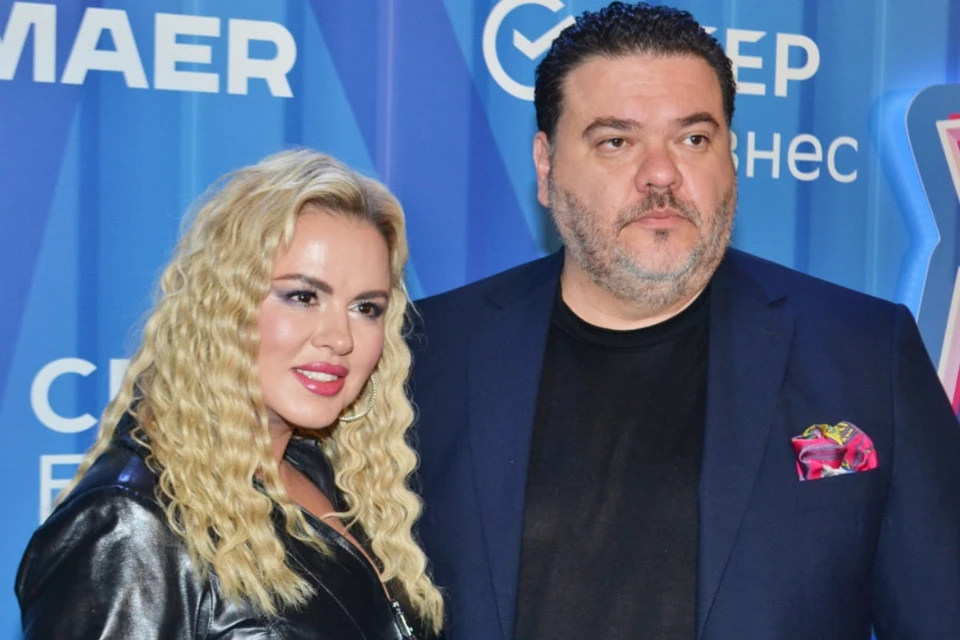 Анна Семенович и Денис Шреер.