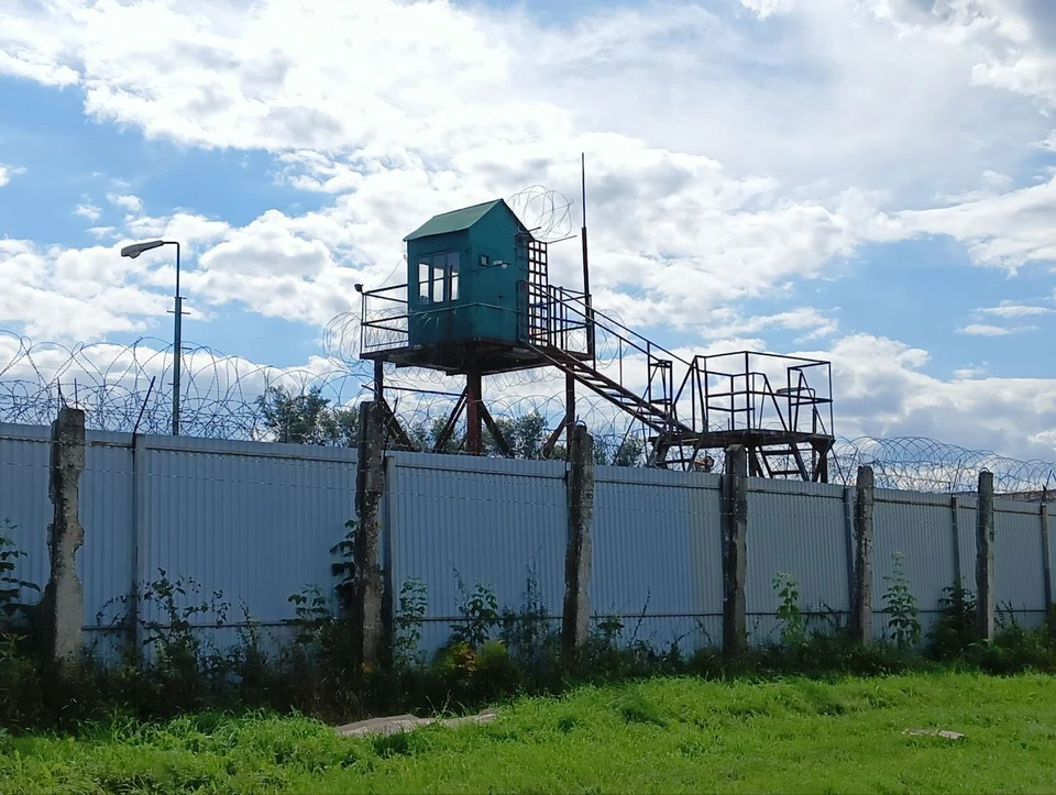 У потерпевших виновный отбирал золотые ювелирные изделия.
