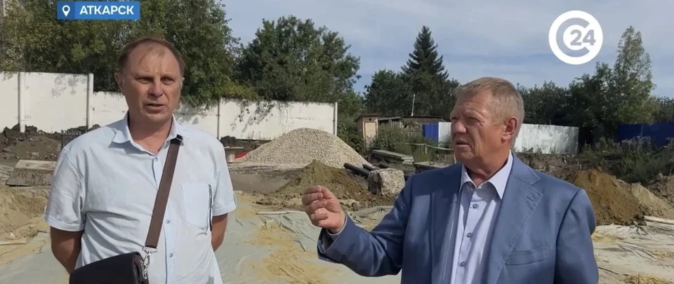 Панков: "Вместе с жителями продолжим отстаивать своевременное завершение реконструкции стадиона"