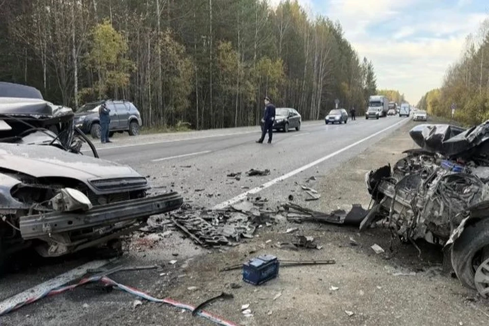 Авария произошла в пятницу на Серовском тракте Фото: Госавтоинспекция Свердловской области