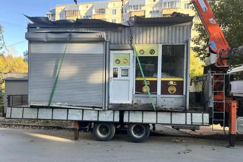 В Новосибирске убрали незаконные торговые точки в двух районах города. Фото: мэрия Новосибирска