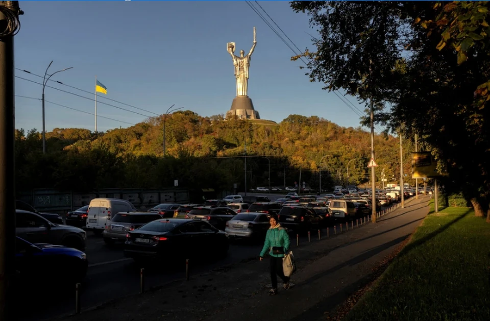 Украина должна выплатить МВФ один миллиард долларов до конца 2026 года