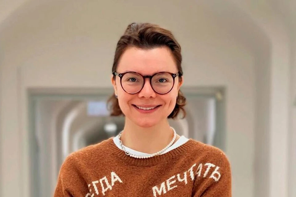 36-летняя Татьяна Брухунова, жена и директор народного артиста РФ Евгения Петросяна, активно ведет социальные сети.