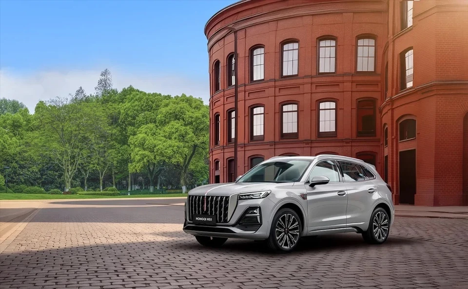 HONGQI HS5