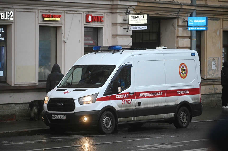 Во Всеволожске рабочий погиб при падении гибочного станка.