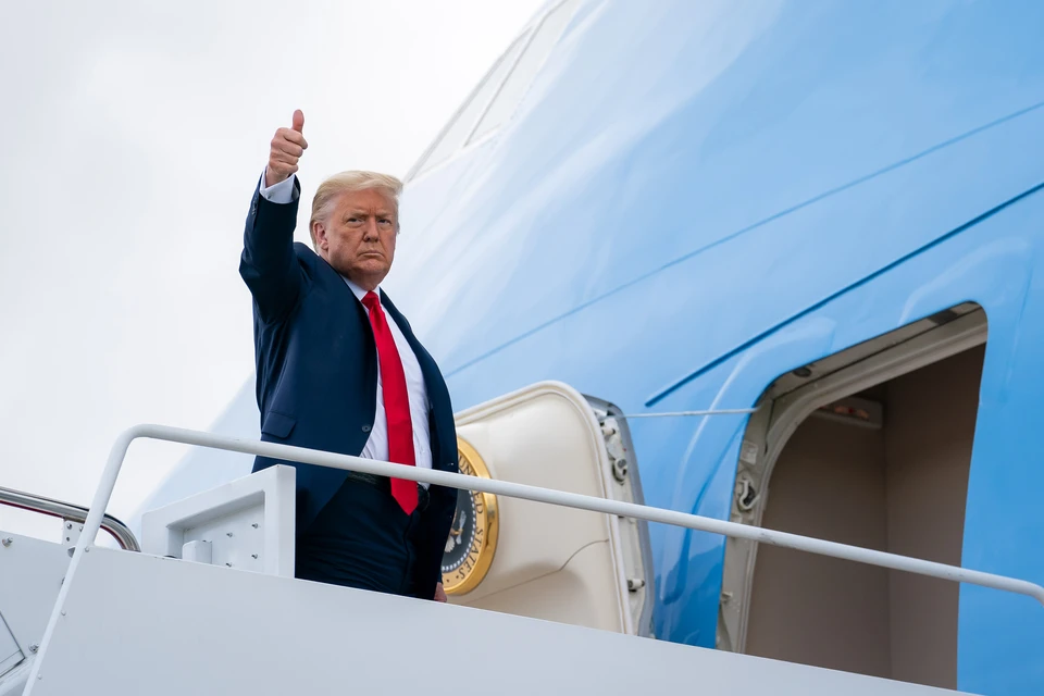 Трамп признался, что с удовольствием остался бы на третий президентский срок. Фото: White House/GLOBAL LOOK PRESS