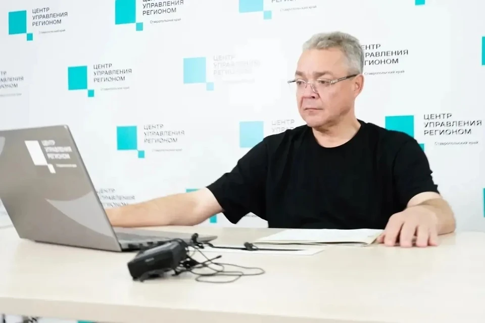 Владимир Владимиров ответил на вопросы ставропольцев. Фото: соцсети губернатора Ставропольского края