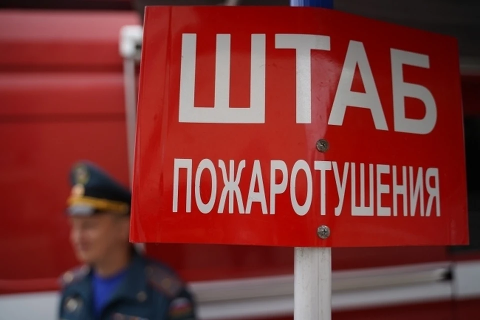 Огонь вспыхнул на балконе 9 этажа