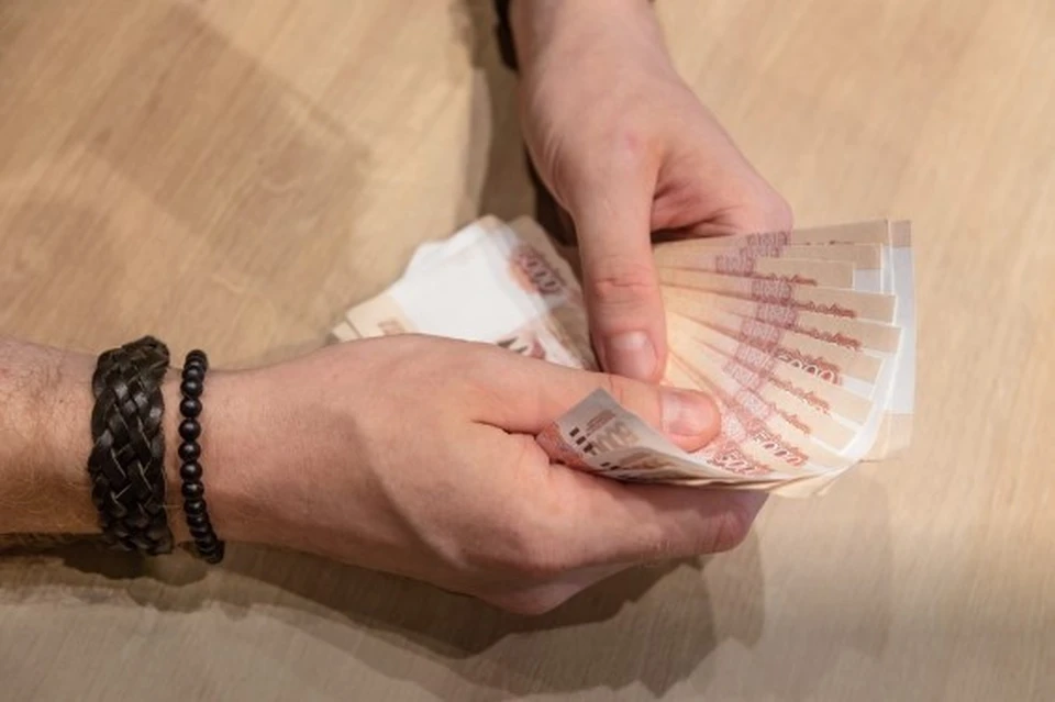 Только каждый четвертый работающий житель Рязанской области полностью доволен зарплатой.