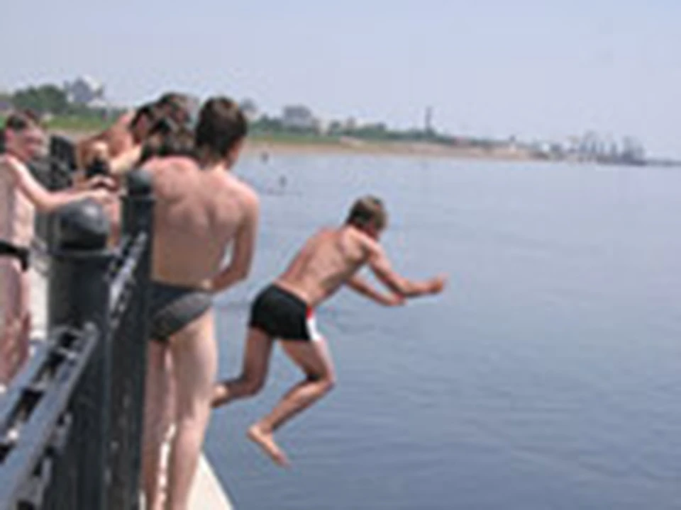 На Амуре ведется постоянный мониторинг качества воды.