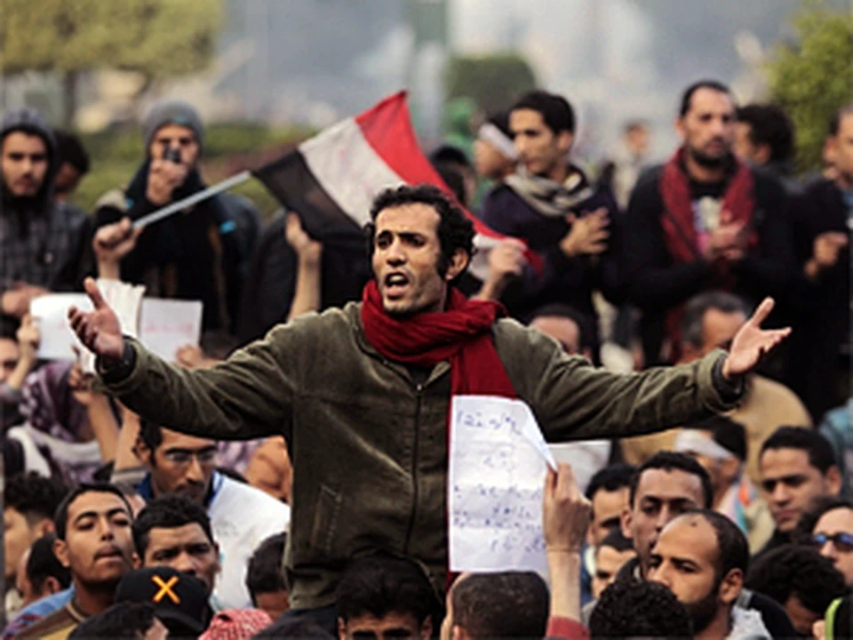 Одни готовы сесть за стол переговоров с нынешней властью, другие продолжают демонстрации на площади Тахрир, требуя отставки президента.