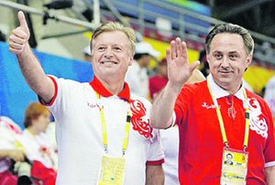 Руководство отечественного спорта - Леонид Тягачев (слева) и Виталий Мутко довольны итогами Игр.