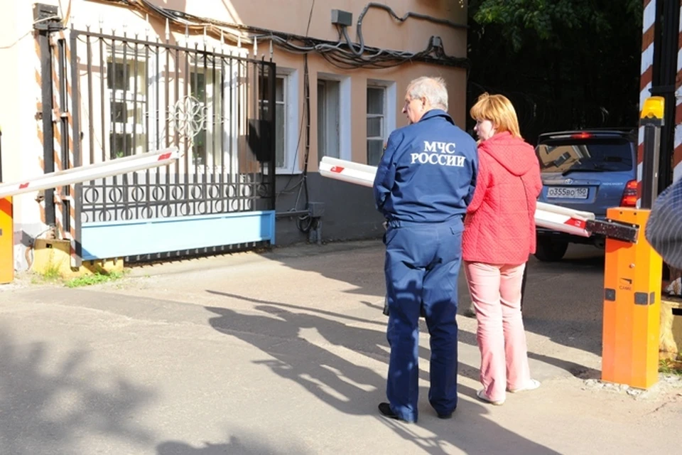 Спецбортом МЧС в Россию доставили тела восьми россиян, погибших в Индонезии 9 мая