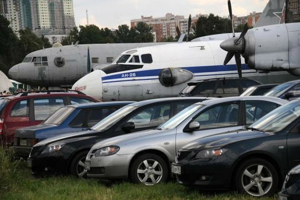 А в самой Москве лайнерам мешают автомобили.