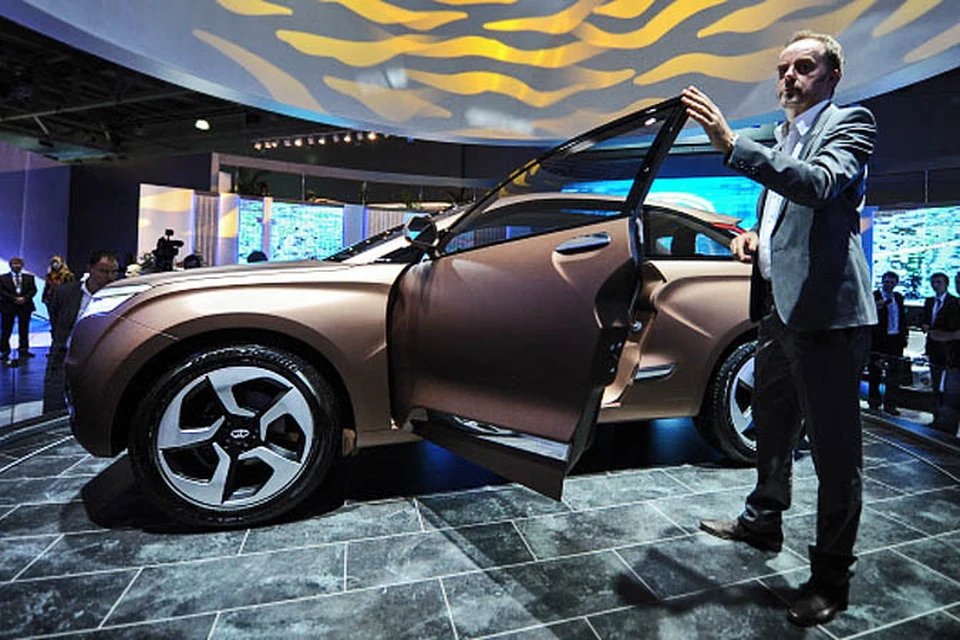 На Московском автосалоне состоялась премьера концептуального кроссовера LADA XRAY