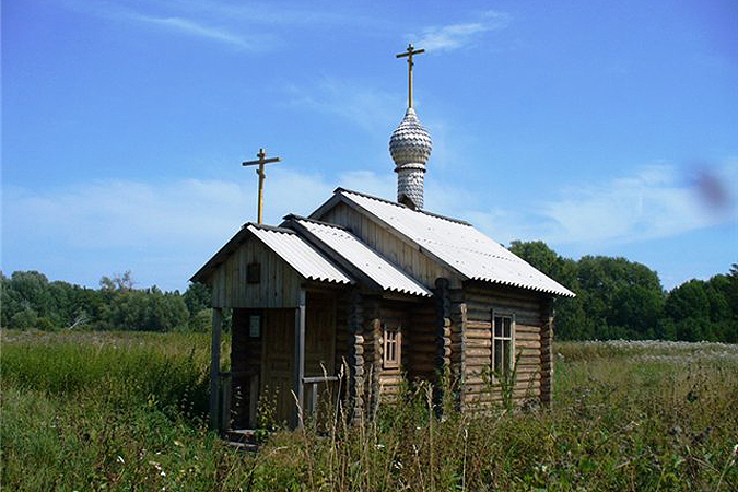 Историки уже построили на месте острога часовенку.