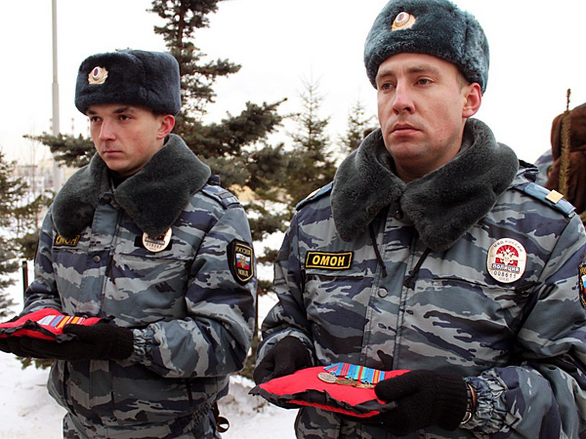 В Москве простились с погибшим на Кавказе сотрудником столичного ОМОНа  Александром Князевым - KP.RU