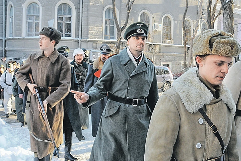 Каждый год в Волгограде 31 января Красной Армии сдается фельдмаршал Фридрих Паулюс. Реконструкцию пленения командующего 6-й армии вермахта проводит военно-патриотический клуб «Пехотинец».